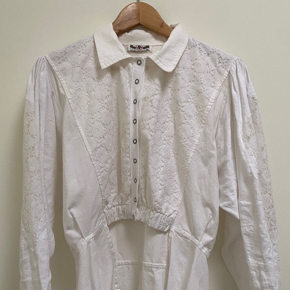 Vintage 💯 Cotton Textured Lace Shirt - Picture 3 of 13